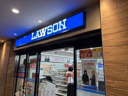 コンビニ　ローソン 笹塚テラス店（コンビニ）まで135m