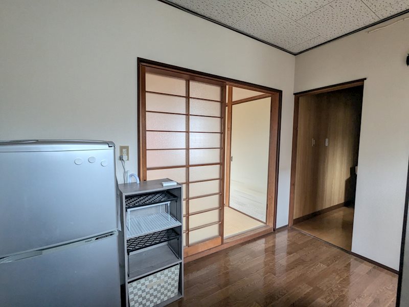 居室・リビング　キッチン