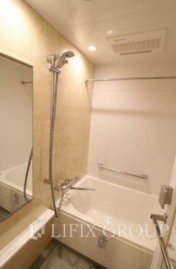 バス・シャワールーム　風呂