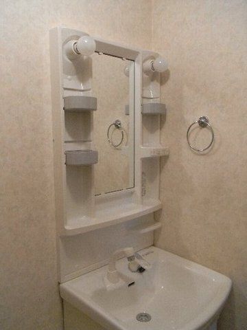 洗面設備　うれしいシャンプードレッサー