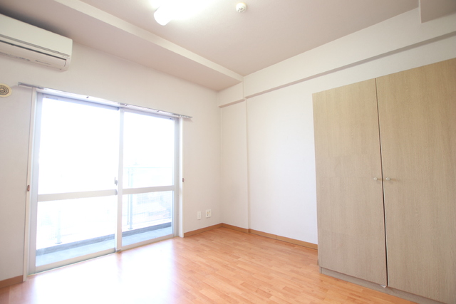 居室・リビング　※別室参照写真