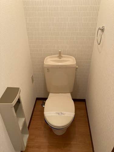 トイレ　トイレ