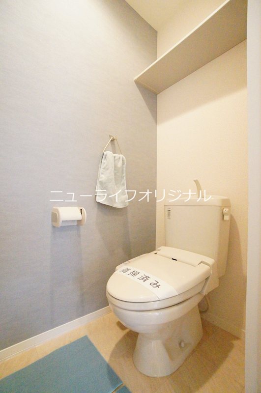 トイレ　あると嬉しい温水洗浄便座付き♪