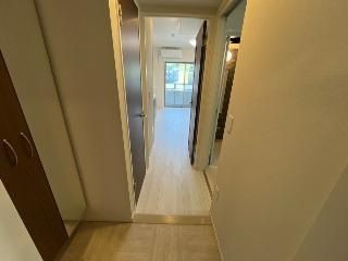 玄関　※参考写真