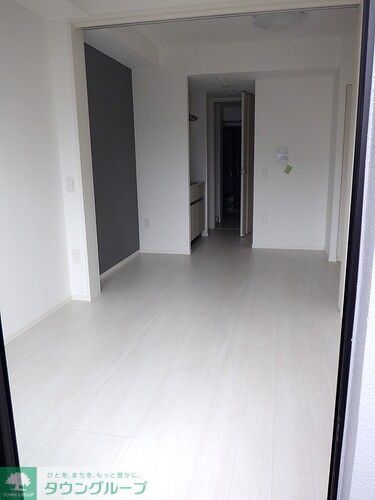 居室・リビング　洋室　※竣工時同タイプ別部屋2022年10月撮影