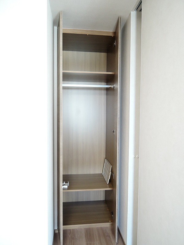 収納　クローゼット