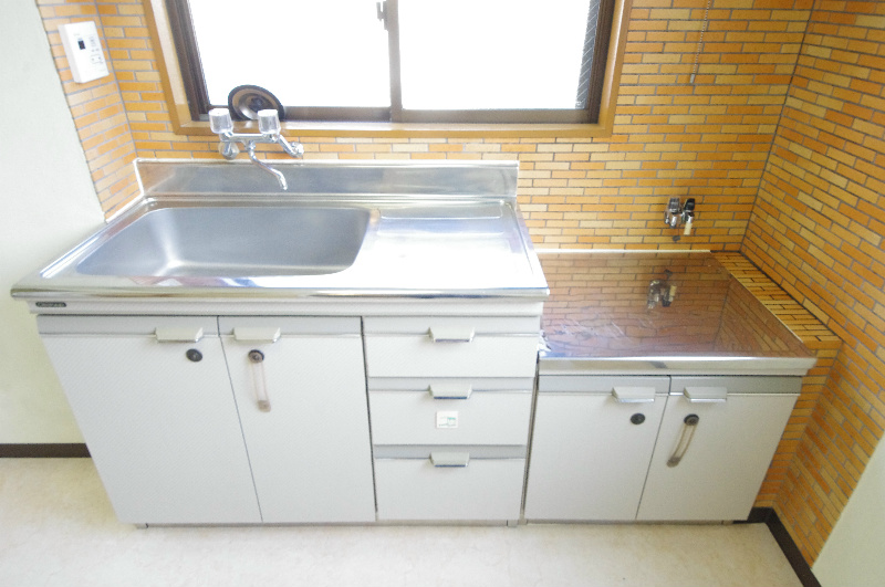 キッチン　※掲載写真は過去のものです。現況と異なる場合がございます。