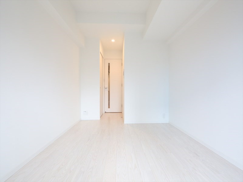 居室・リビング　洋室6.7帖　クローゼット付（収納充実してます）