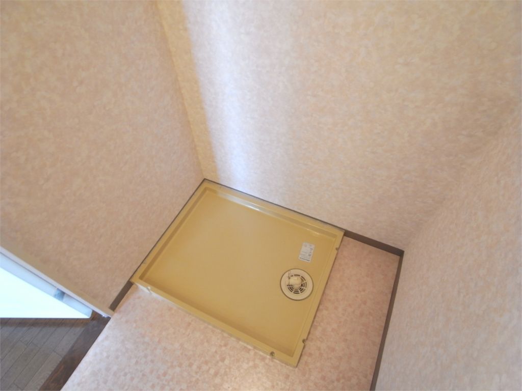 その他設備　洗濯機置き場