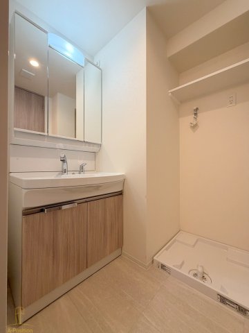 洗面設備　コンフォリア・リヴ桜川ソルテラス