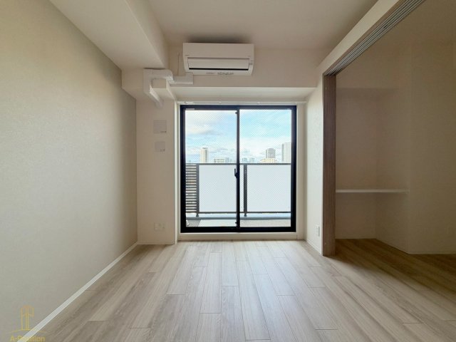 居室・リビング　コンフォリア・リヴ桜川ソルテラス