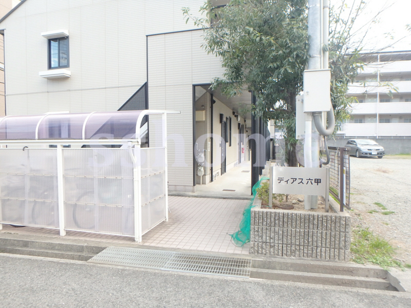 エントランス　建物入口☆