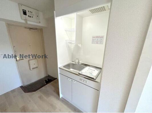 キッチン　※同物件別部屋の写真です。