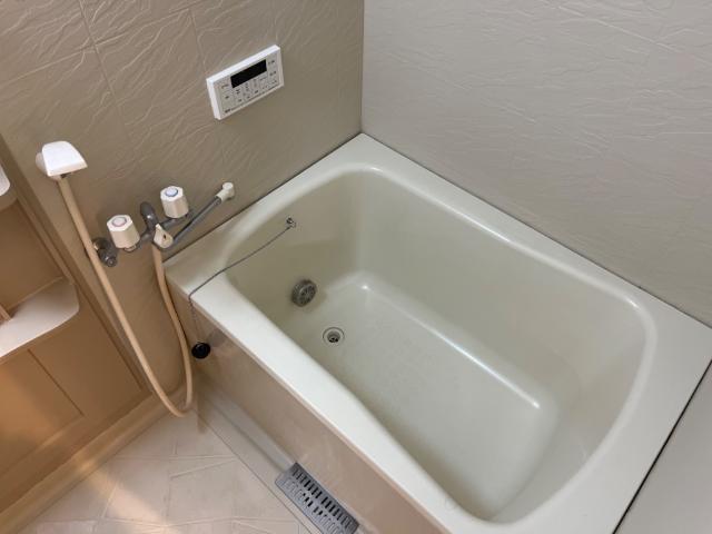 バス・シャワールーム　バス