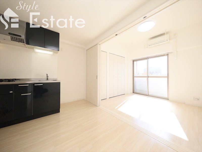 居室・リビング　リビング