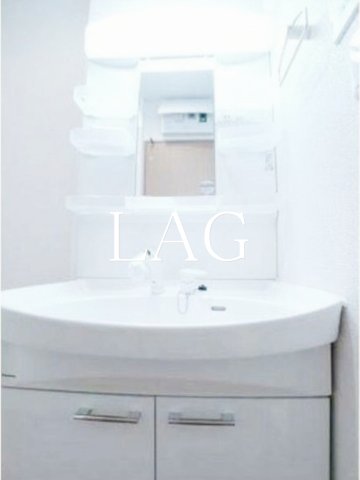 洗面設備　洗面台です。