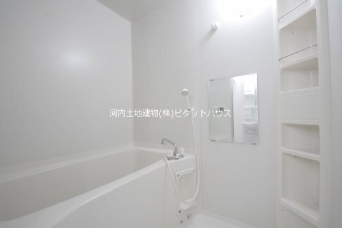 バス・シャワールーム　バス／シャワー