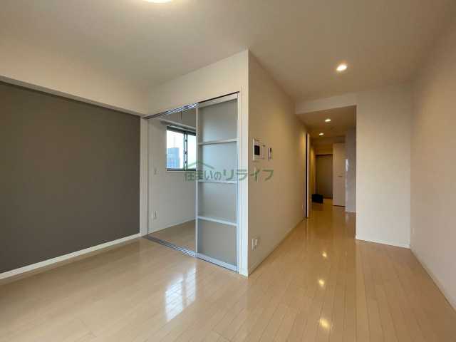 居室・リビング　別室参考画像です