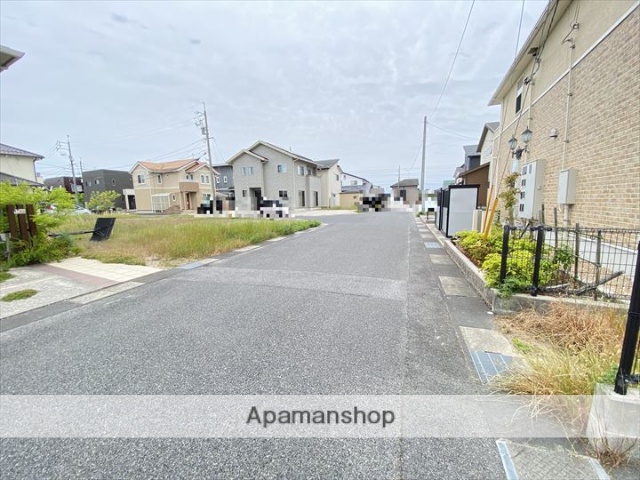 その他　前面道路（その他）まで0m