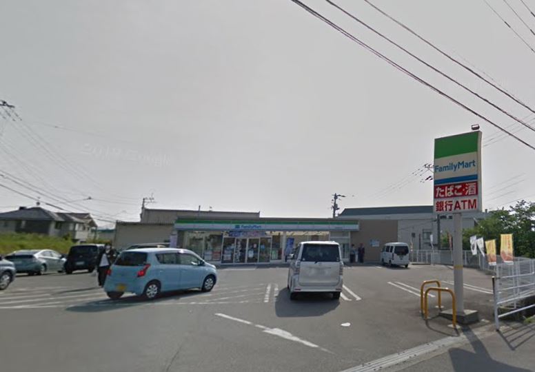 コンビニ　ファミリーマート 筑紫野桜台店（コンビニ）まで918m