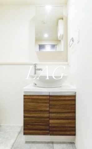 洗面設備　独立洗面台です。