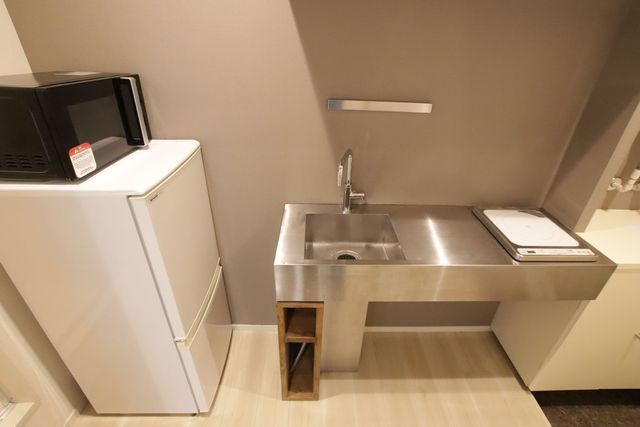 その他設備　ＩＨ１口／冷蔵庫／電子レンジ備え付け