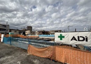 建物外観　建築中の為