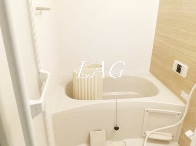 バス・シャワールーム　お風呂です。