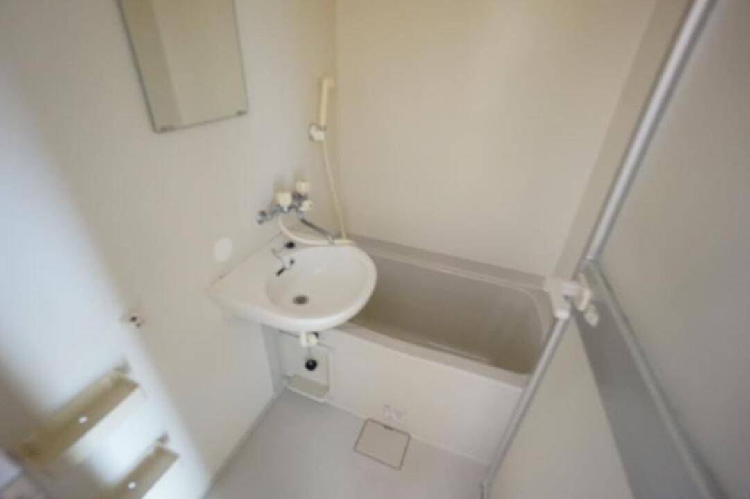 バス・シャワールーム　浴室