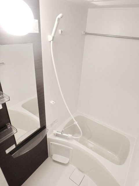 バス・シャワールーム　★浴室乾燥機完備★