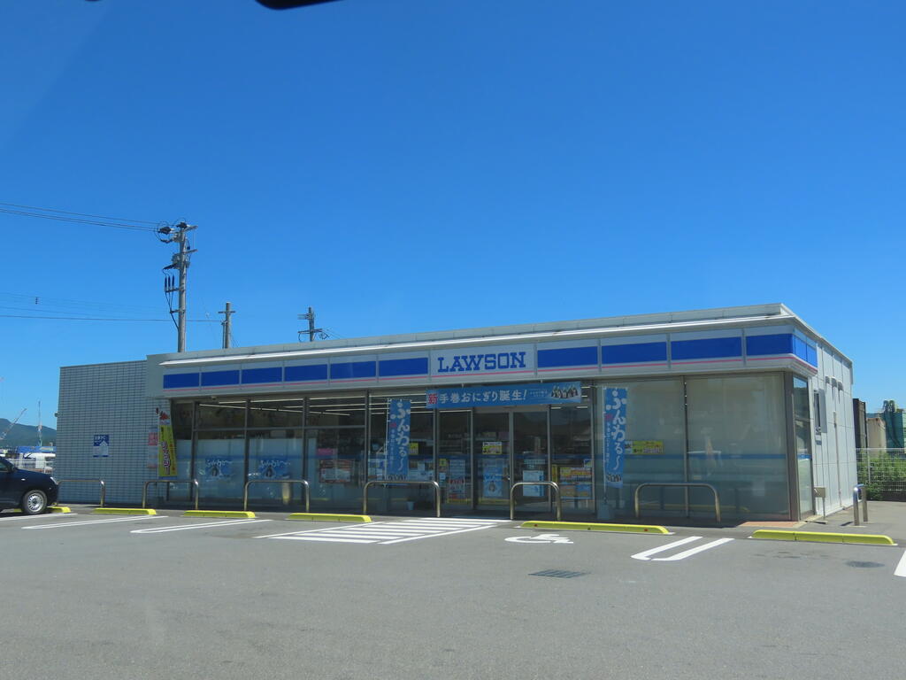 コンビニ　ローソン長崎深堀町二丁目店（コンビニ）まで560m