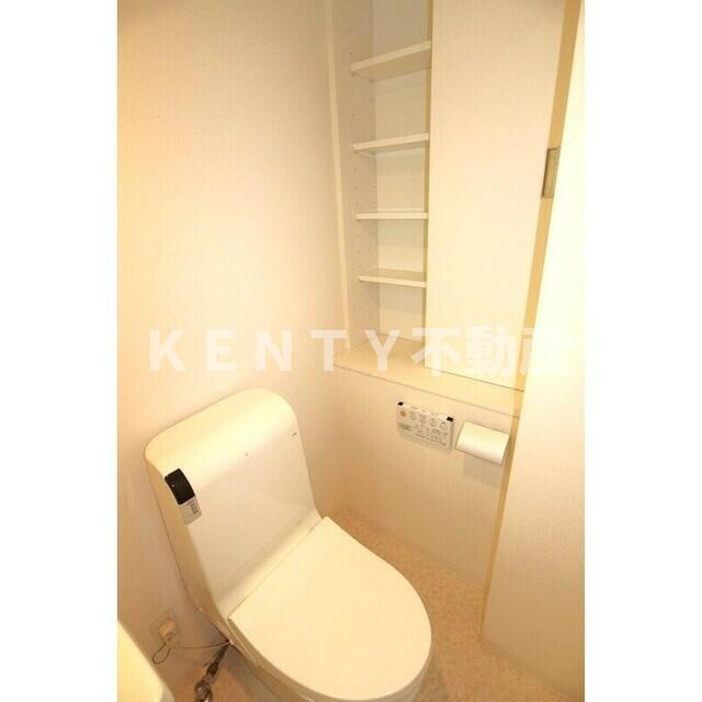 トイレ　落ち着いたトイレです