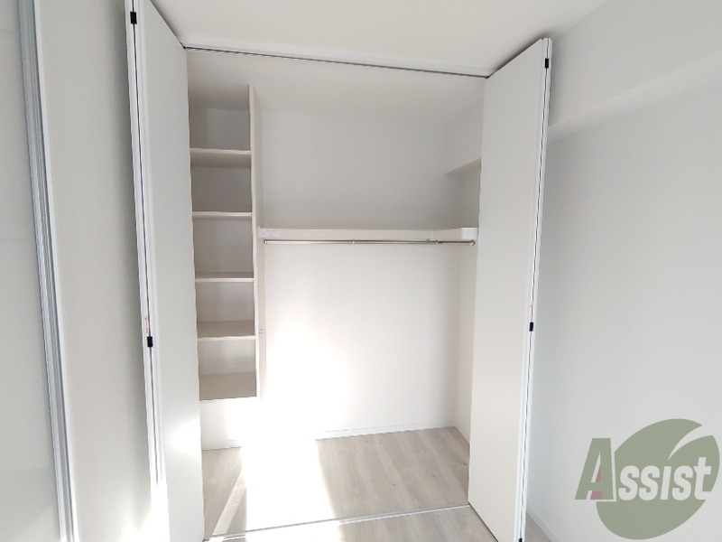 収納　収納は容量があり、棚も使いやすくなっています。