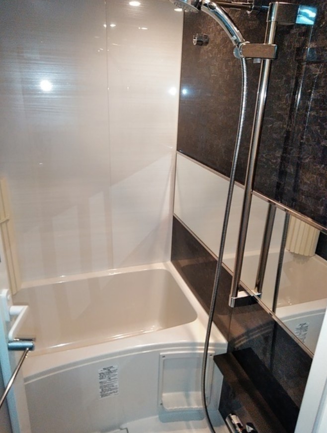 バス・シャワールーム　別部屋参考写真