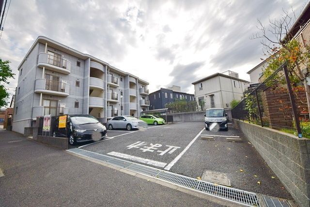 駐車場　お問合せはタウンハウジングまで！※現地待合わせ相談可能