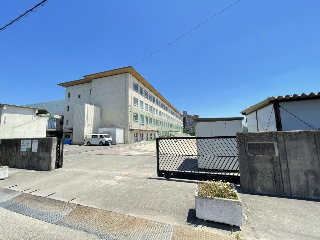 中学校　名古屋市立高杉中学校（中学校）まで1142m