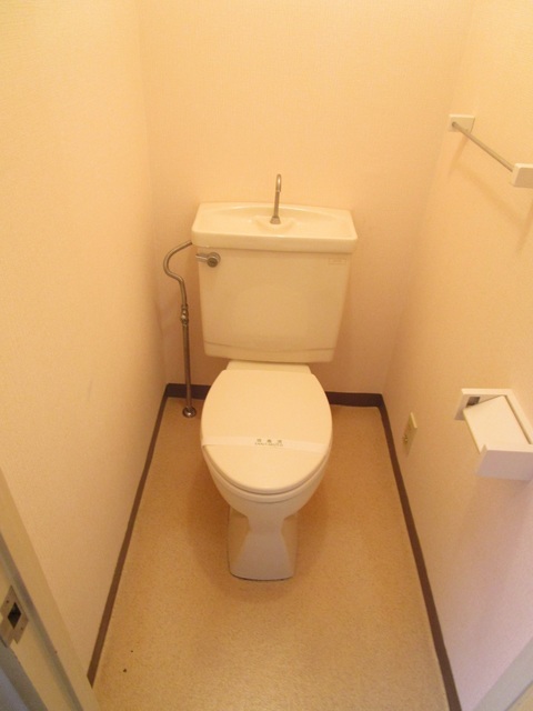 トイレ　参考画像