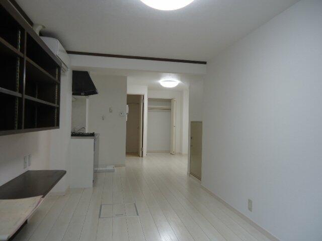 居室・リビング　?