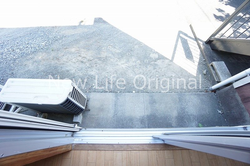 バルコニー　南に面しており陽当たり良好☆お洗濯物の良く乾きます☆