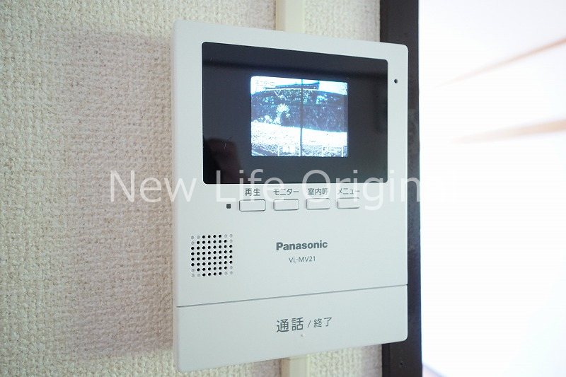 セキュリティ　室内から来訪者を確認できるTVモニターホン付きで安心です☆