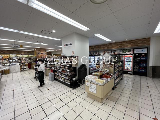 スーパー　明治屋 立川ストアー（スーパー）まで635m