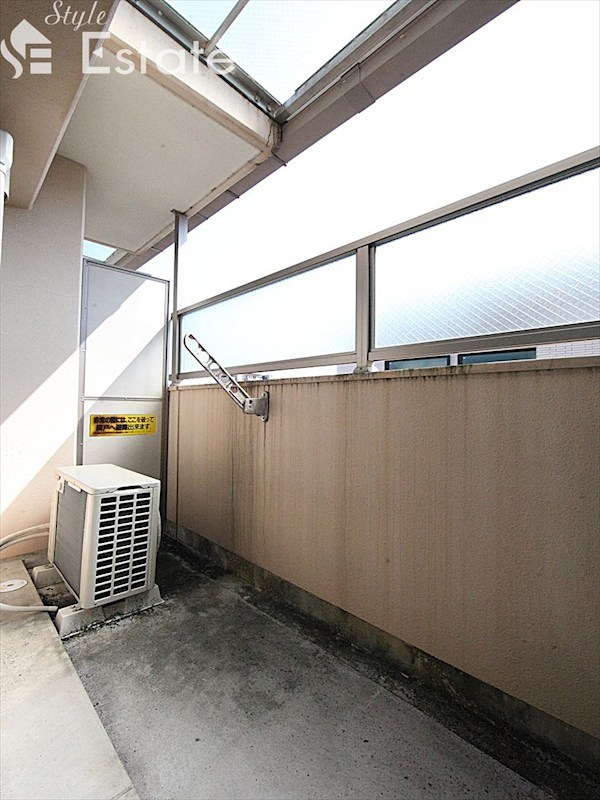 バルコニー　バルコニー