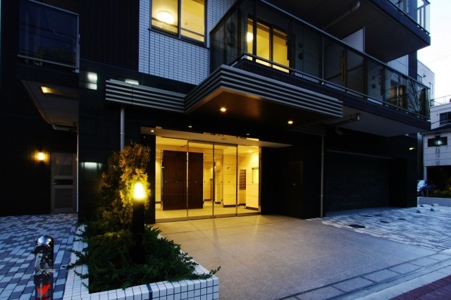 エントランス　エントランス