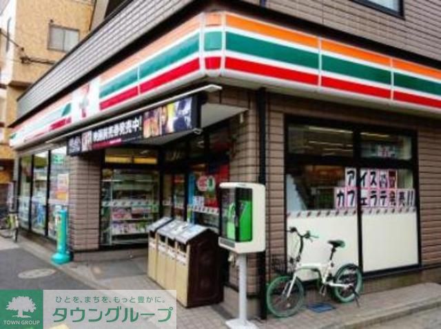 コンビニ　セブンイレブン杉並成田東1丁目店（コンビニ）まで220m