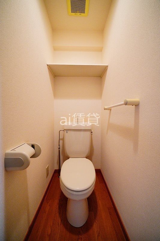 トイレ　※同仕様写真