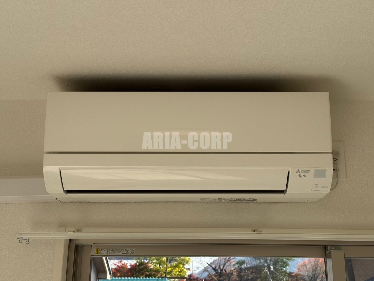 その他設備　（同仕様）省エネエアコン搭載です。