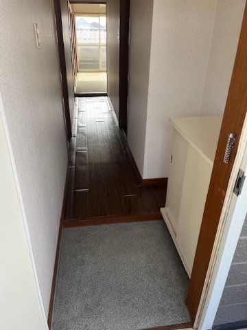 玄関　落ち着いた玄関です