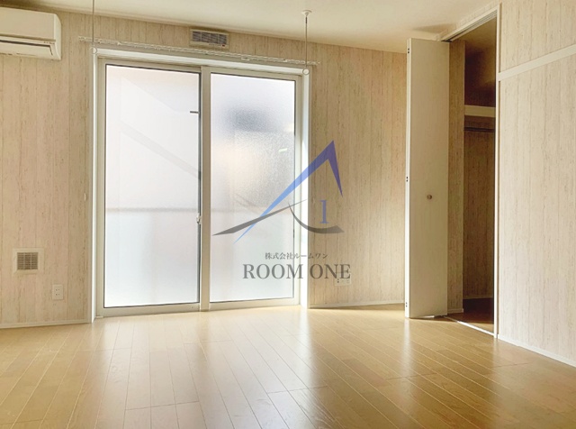 居室・リビング　洋室のお部屋です。