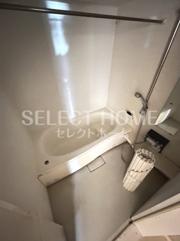 バス・シャワールーム　日々の暮らしに欠かせないお風呂です 同型タイプ