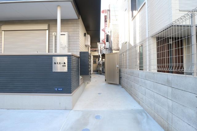 エントランス　エントランス